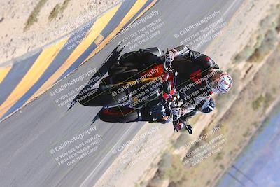 media/Sep-25-2023-Moto Forza (Mon) [[81ffa65e0a]]/B-C Group/Session 3 (Turn 16 Inside)/